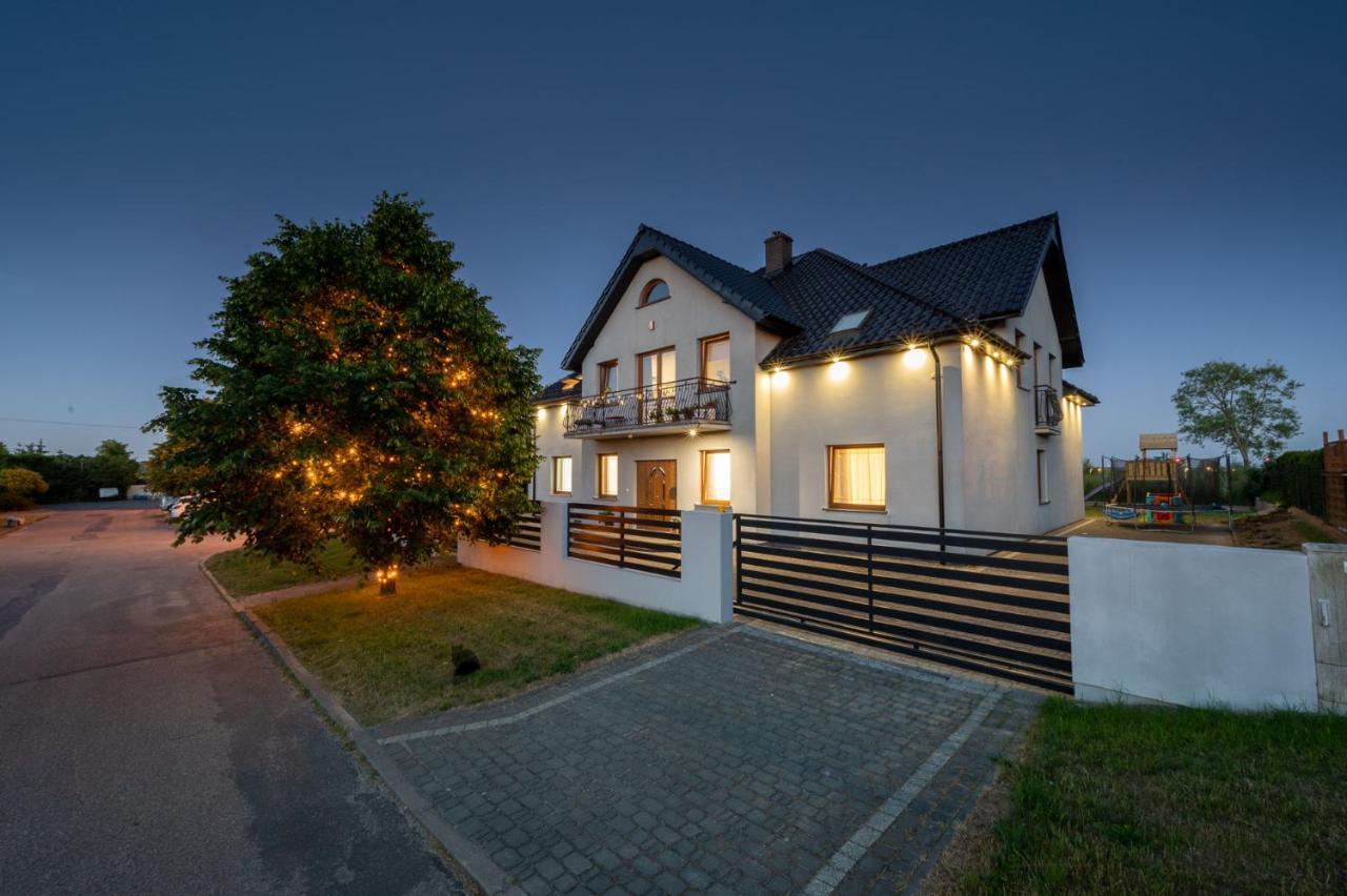 Seaesta Darlowo - Komfortowe Pokoje I Apartamenty Extérieur photo