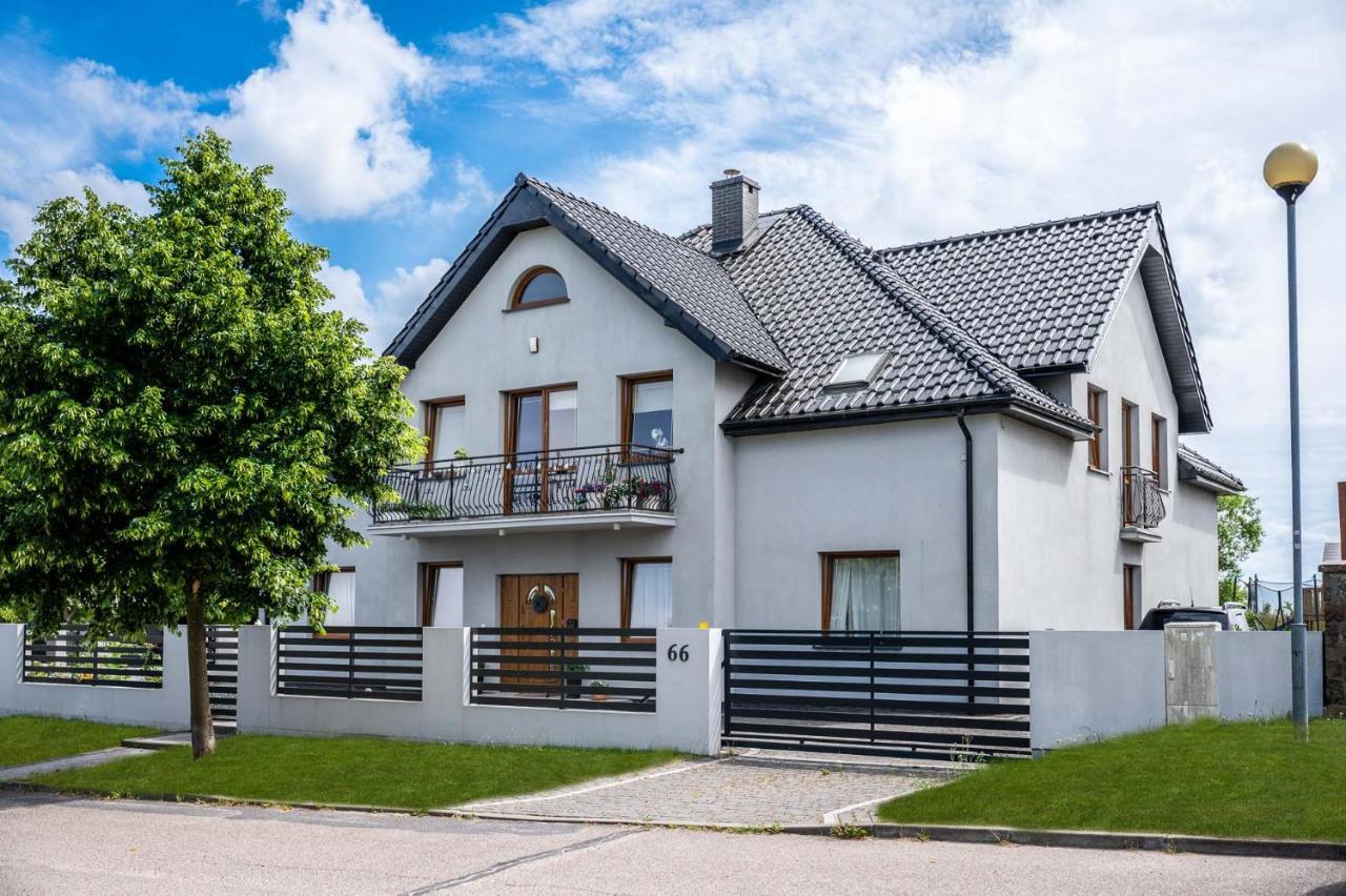 Seaesta Darlowo - Komfortowe Pokoje I Apartamenty Extérieur photo